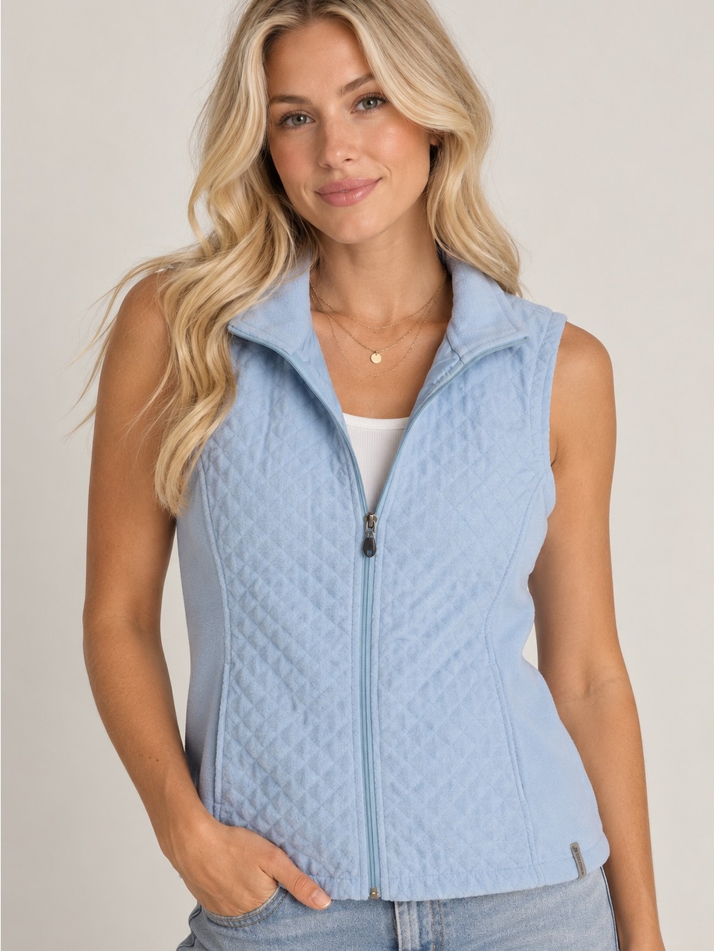 COLUMBIA • baby blue quilted fleece zip vest